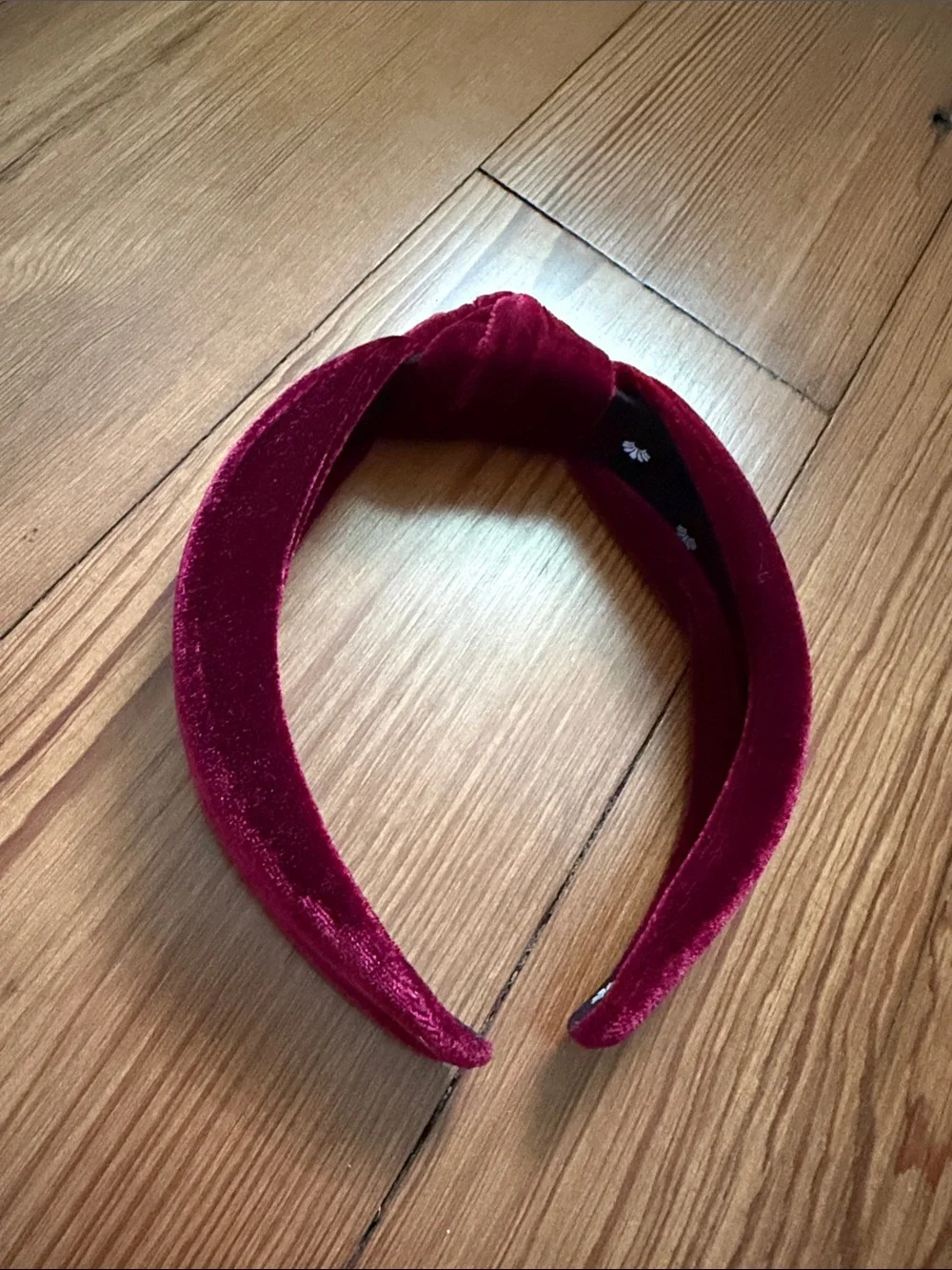 Lele Sadoughi NWOT Maroon Red Velvet Headband